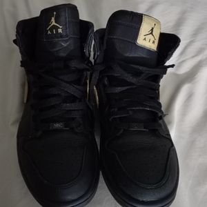 Nike Air Jordan Retro 1